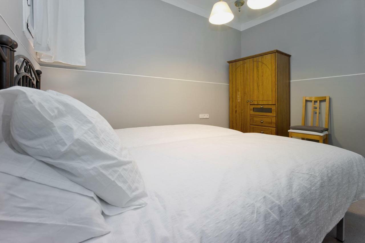 Apartamento Con Terraza, Balcon De Barcelona Эсплугес-де-Льобрегат Экстерьер фото